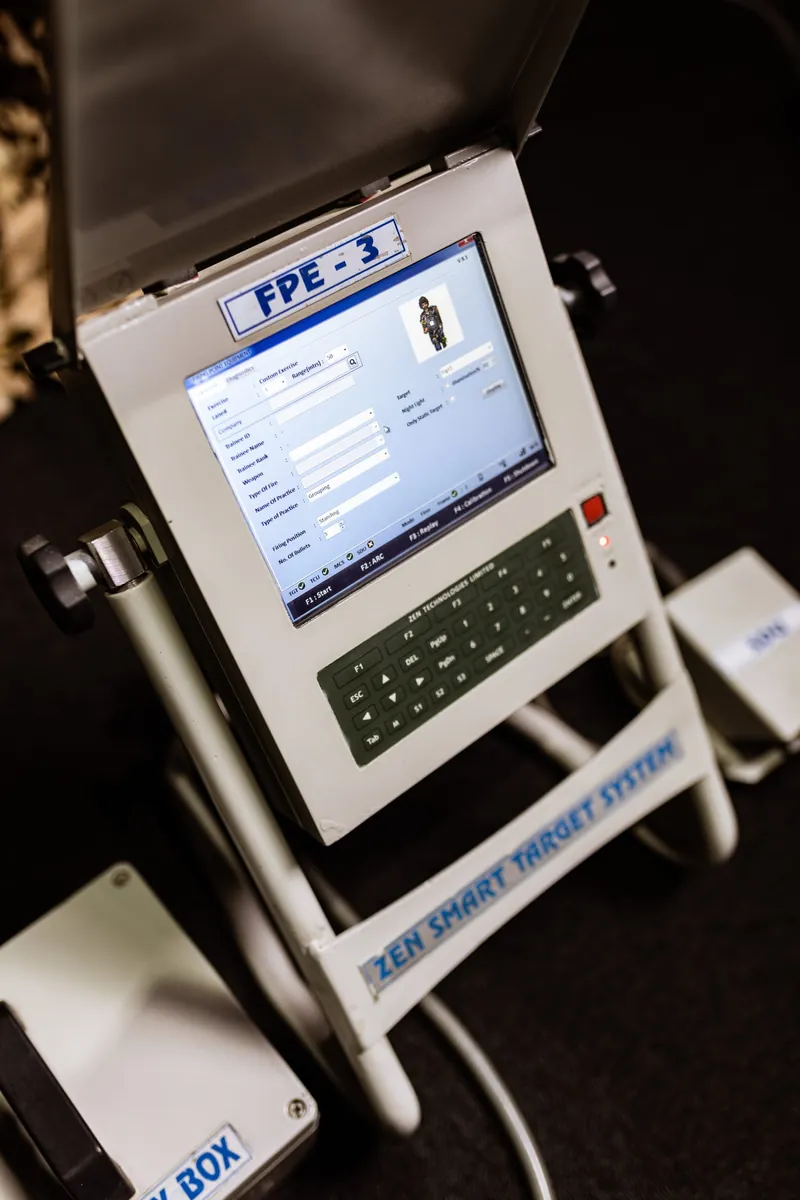 Electronic Target System - FPE - Close up 1